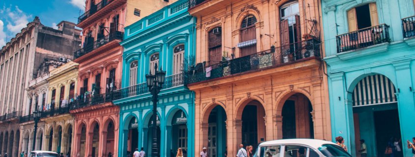 old havana and classic cars