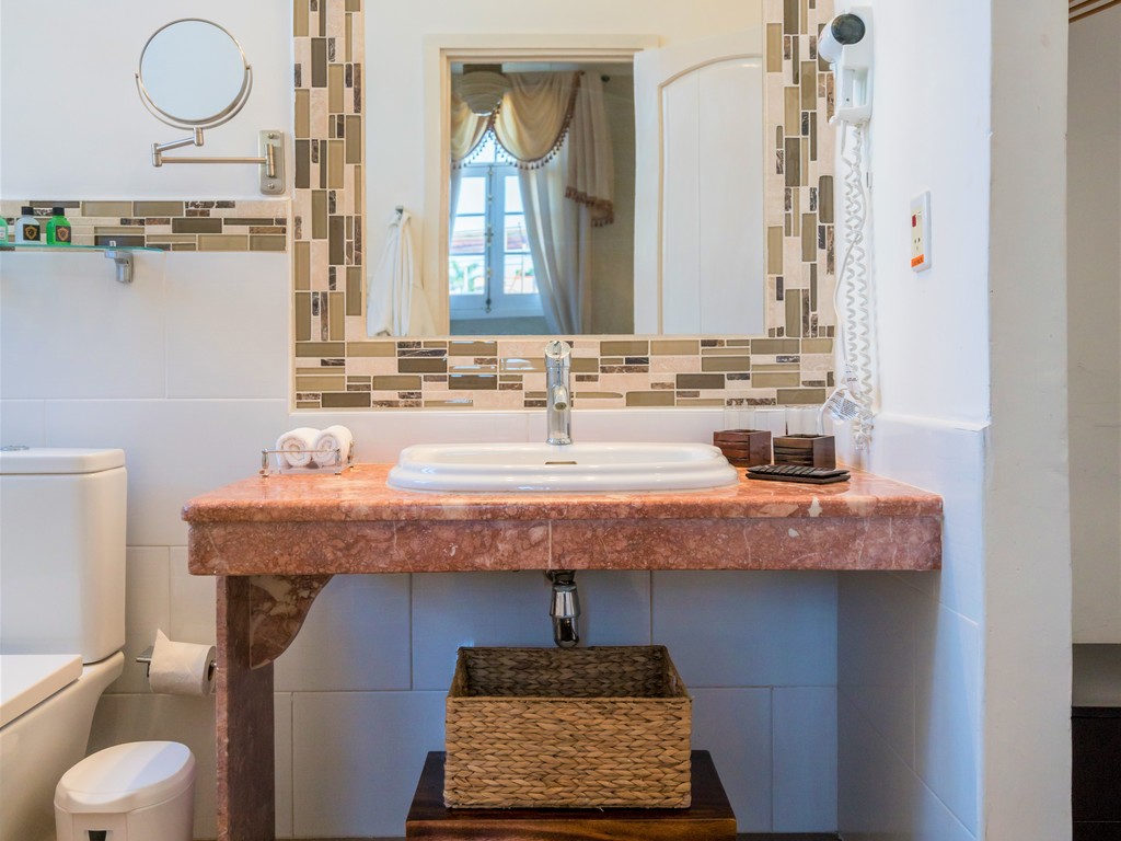 Guest room in a privately operated Havana boutique property
