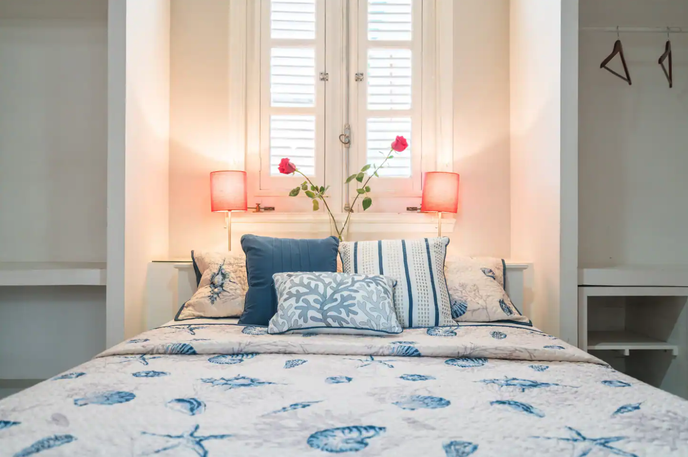 A casa bedroom in Havana, Cuba